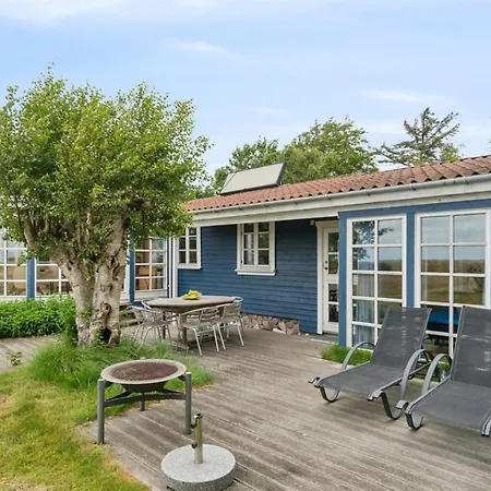 Ferienhaus Catalin - 50m From The Sea By Interhome *